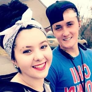 Meet your Posher, Aaron